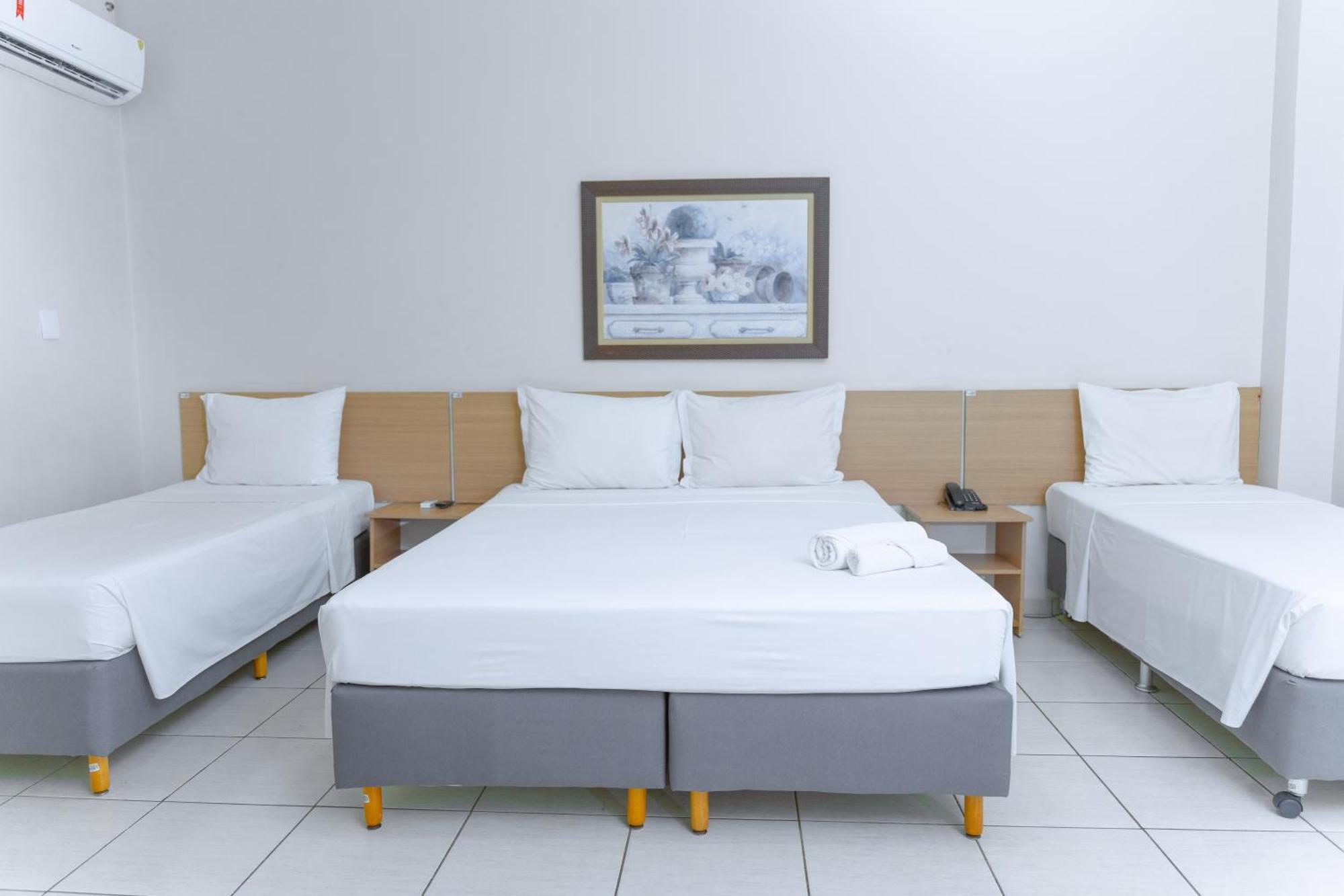 Hotel Equinocios Executive バルカレナ エクステリア 写真