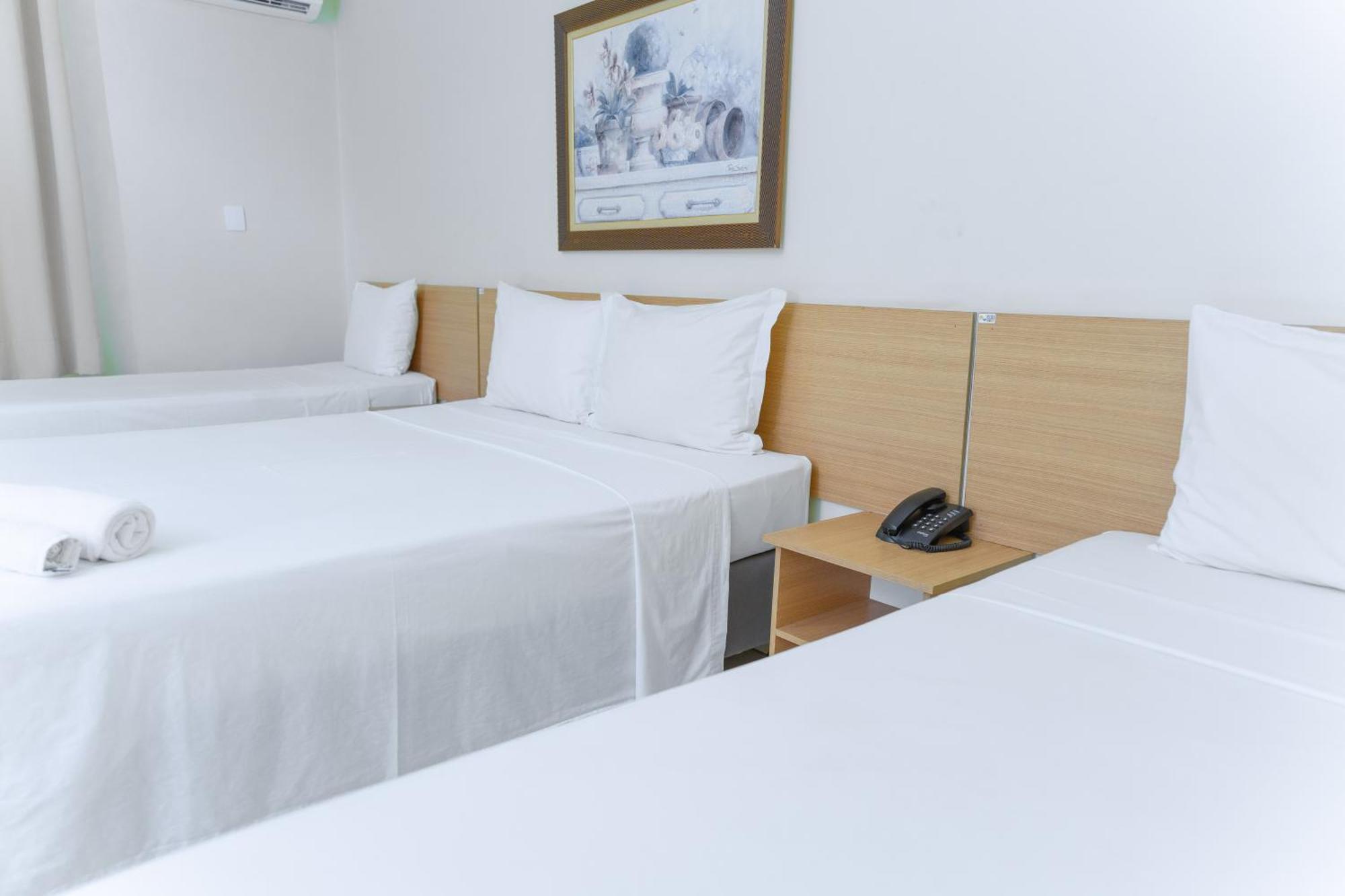 Hotel Equinocios Executive バルカレナ エクステリア 写真